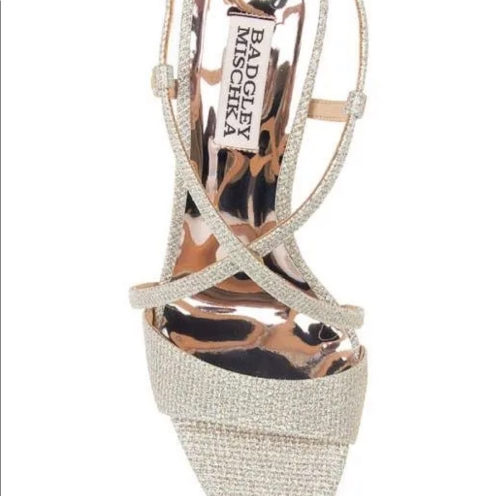 Badgley  Mischka  chic heels - Picture 13 of 13